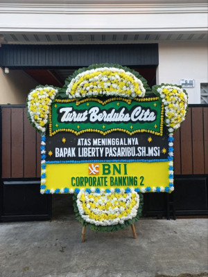 Papan Bunga Duka di Koto Vii