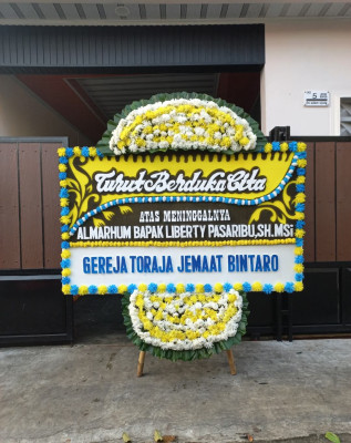 Papan Bunga Duka di Koto Vii